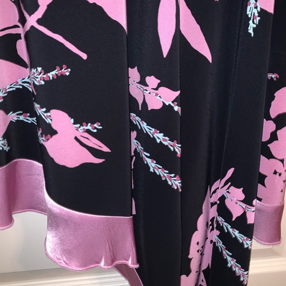 Bebe Asymmetrical Black Floral Dress M - Picture 10 of 14